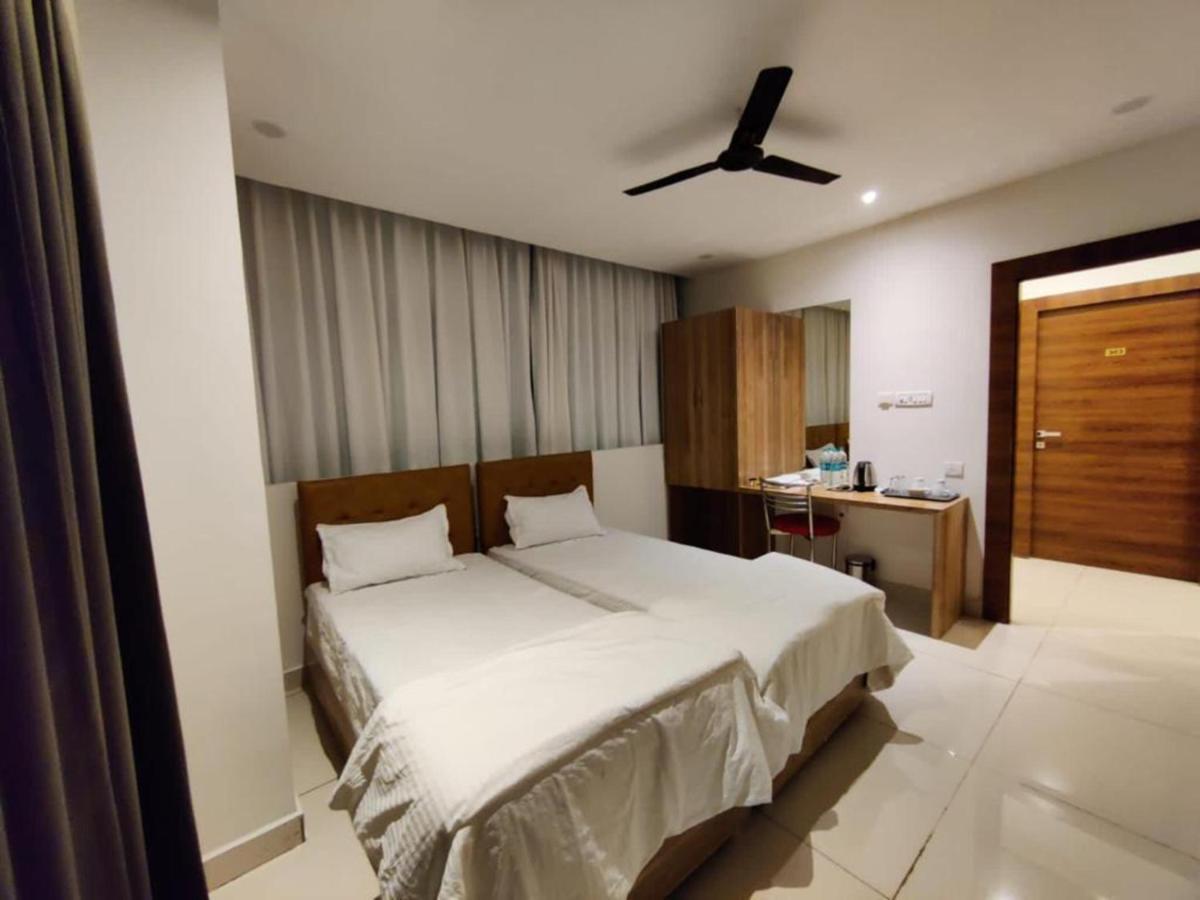 Hotel Hibiscus Tree- Bachupally Hyderabad Ngoại thất bức ảnh