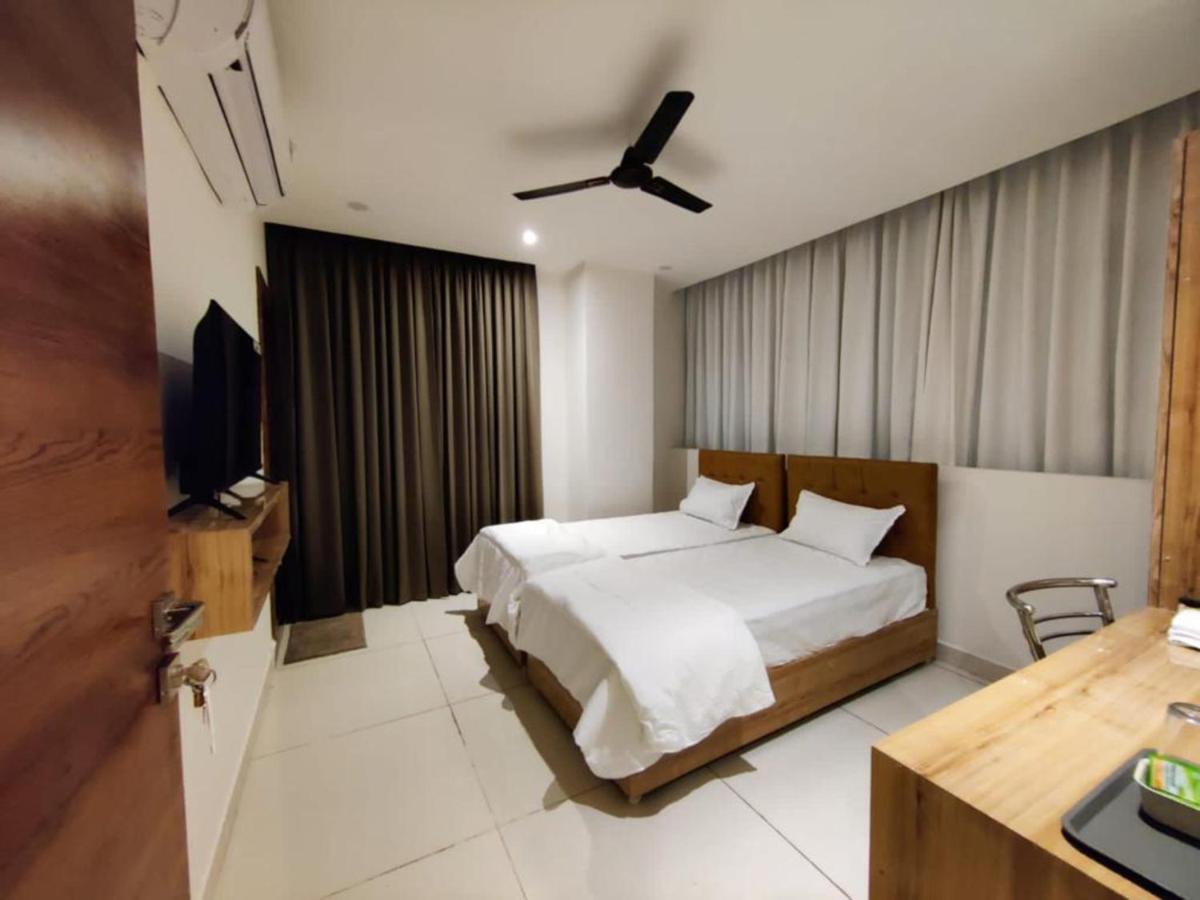 Hotel Hibiscus Tree- Bachupally Hyderabad Ngoại thất bức ảnh